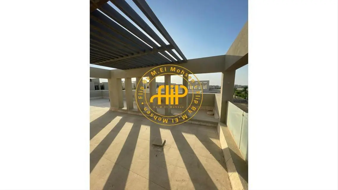 Exceptional Opportunity: Standalone Villa at Under-Market Price for Sale in O-West