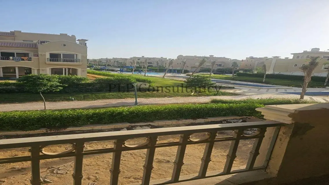 Luxury Apartment in El Patio Oro