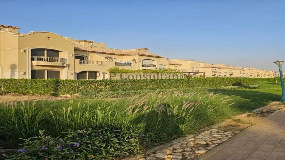 Luxury Apartment in El Patio Oro