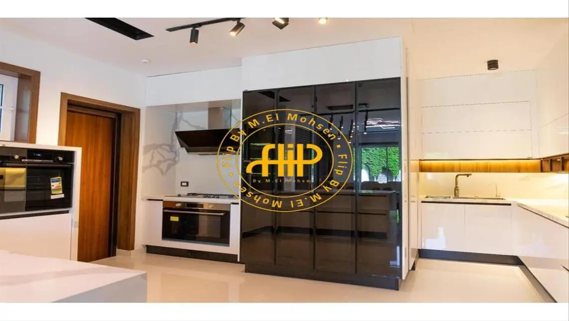 Luxury Villa for Sale in Prime Location in Allegria