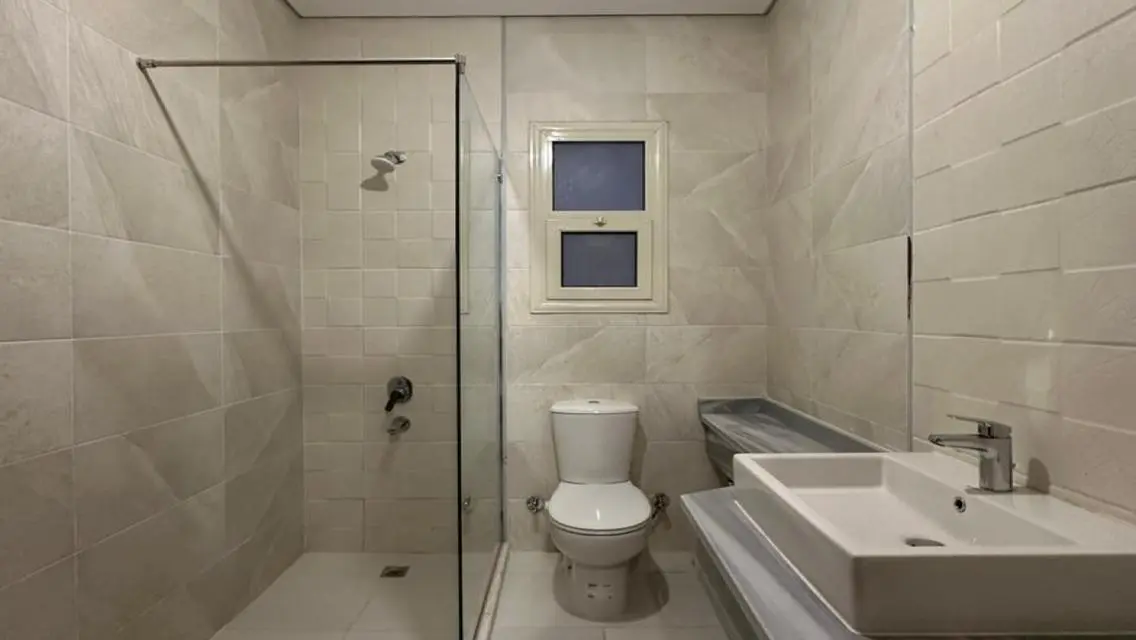 Luxury Apartment at Ninety Avenue for 45000
