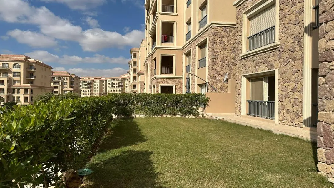 Luxury Apartment at Ninety Avenue for 45000