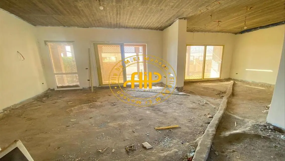 Luxury Duplex for Sale in Prime Location - 302 sqm