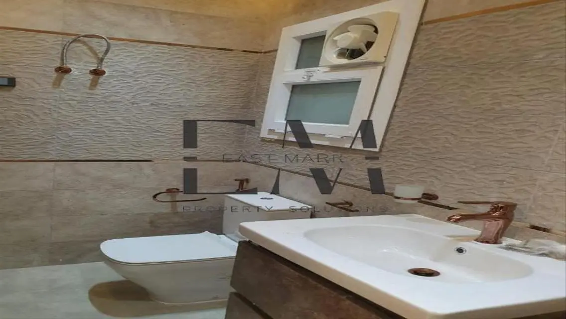 Stylish Apartment with Balcony and Great View