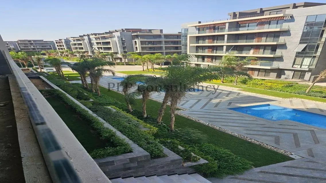 Luxury Apartment for Sale at El Patio Oro