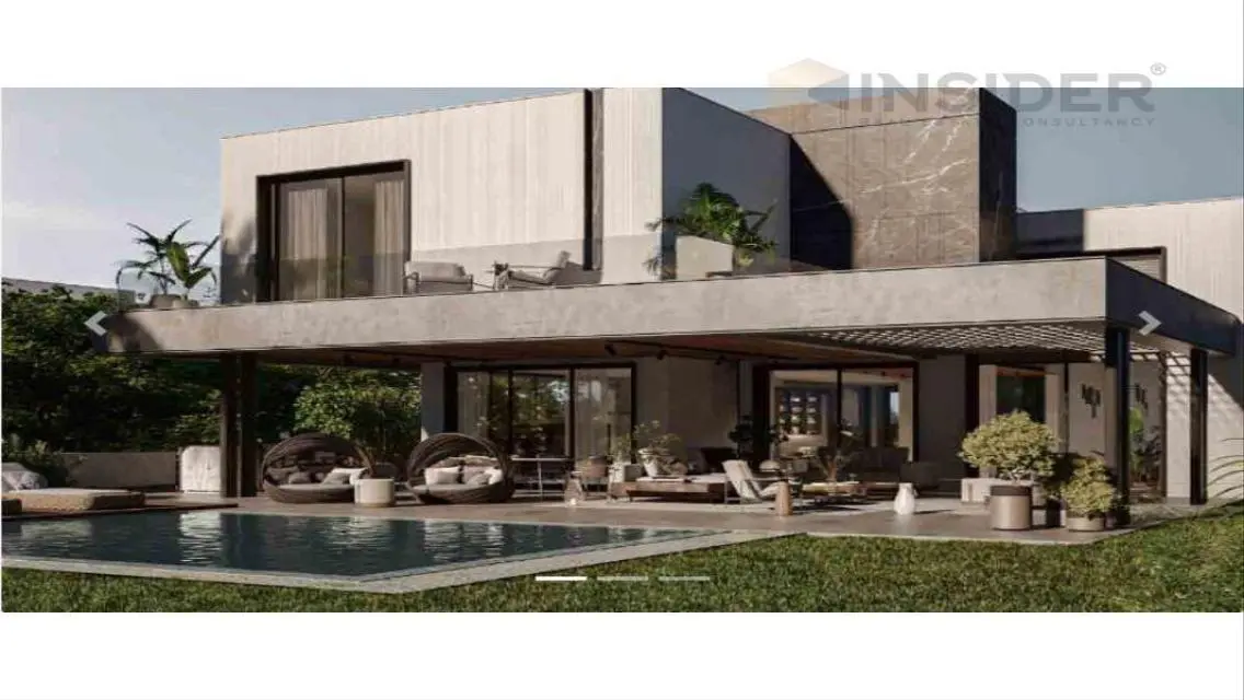 Luxurious Apartment Overlooking Lakes in the Heart of the City