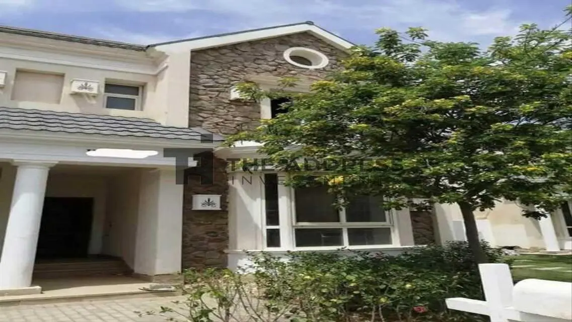 Luxurious Villa in a Prime Location with Modern Design