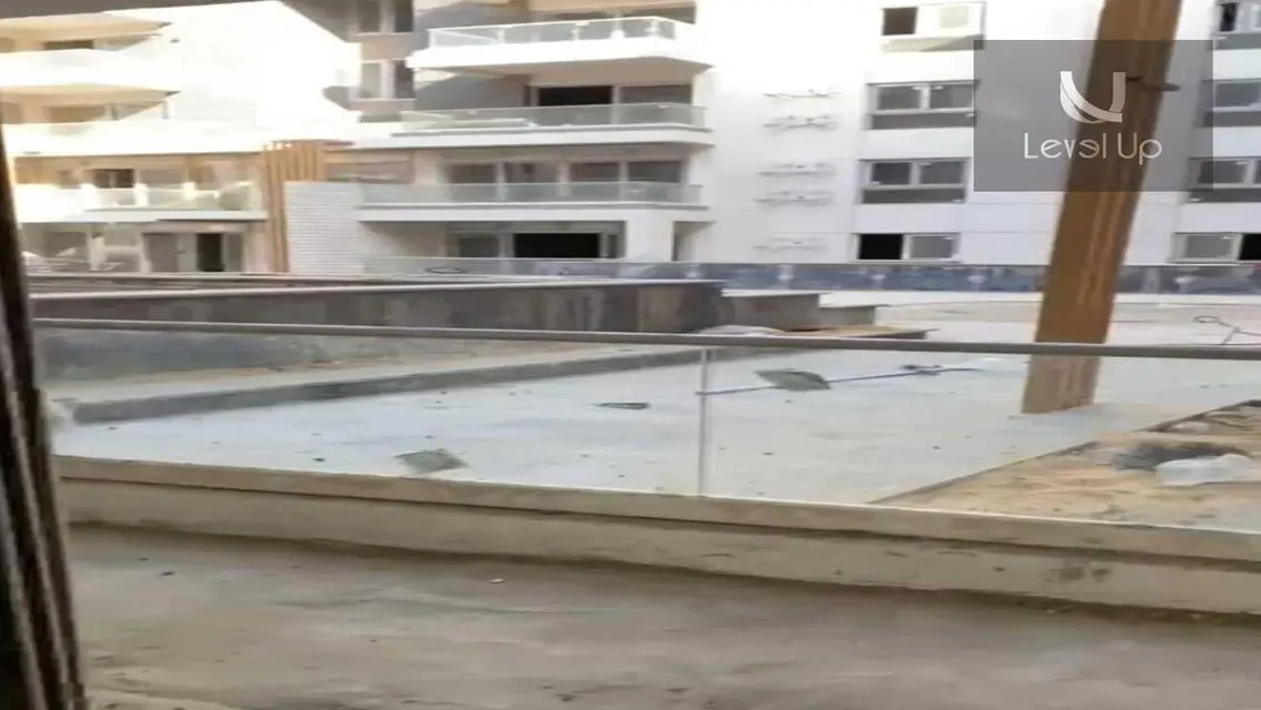 شقة بجاردن للبيع بالتقسيط في ماونتن فيو اي ستي