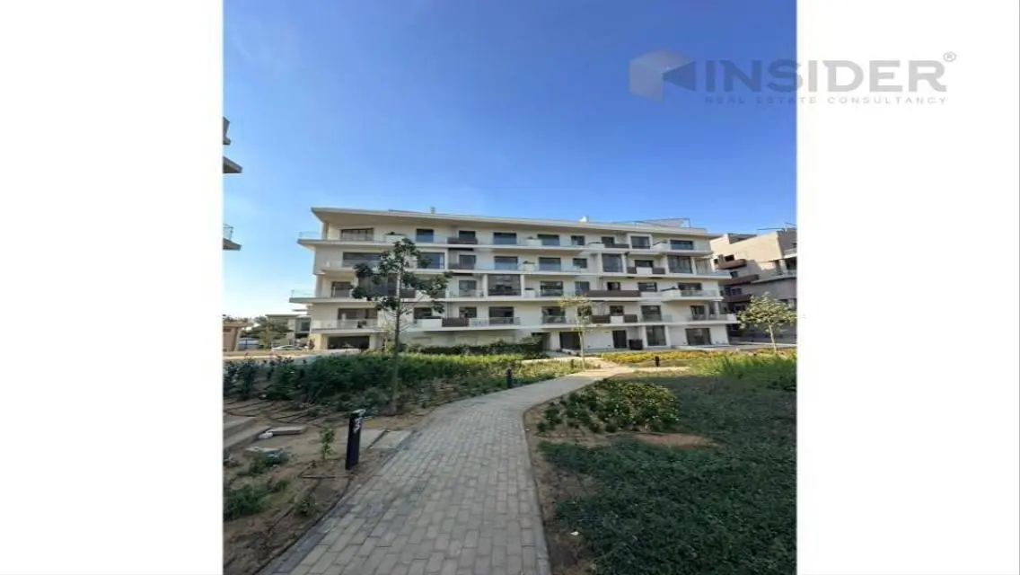 Luxury 3-Bedroom Apartment with Balcony and Stunning View