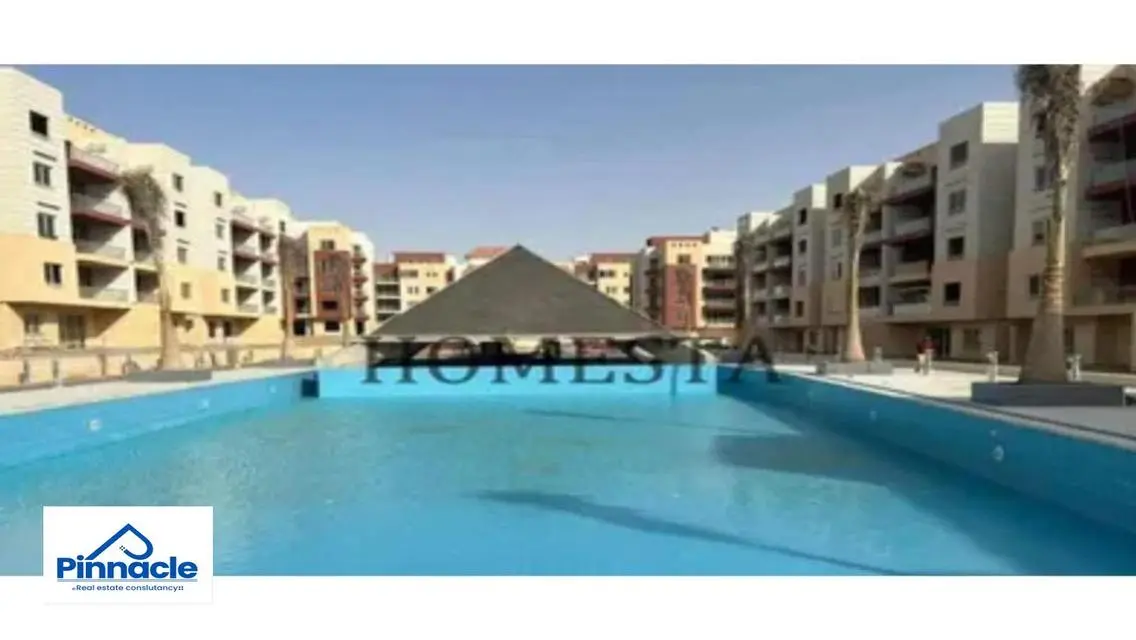 شقة واسعة تضُم حديقة 3 غرف نوم