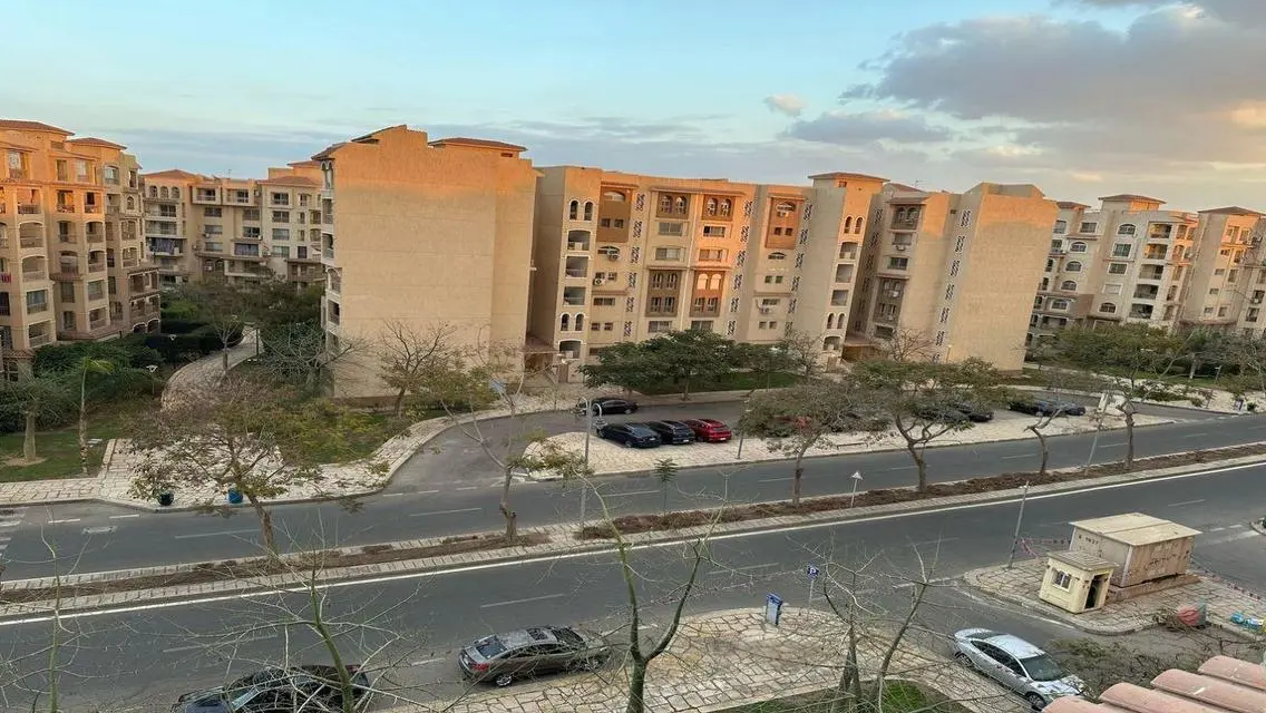 شقة فاخرة في ب -175