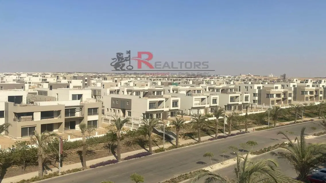 عقار فخم بمساحة واسعة