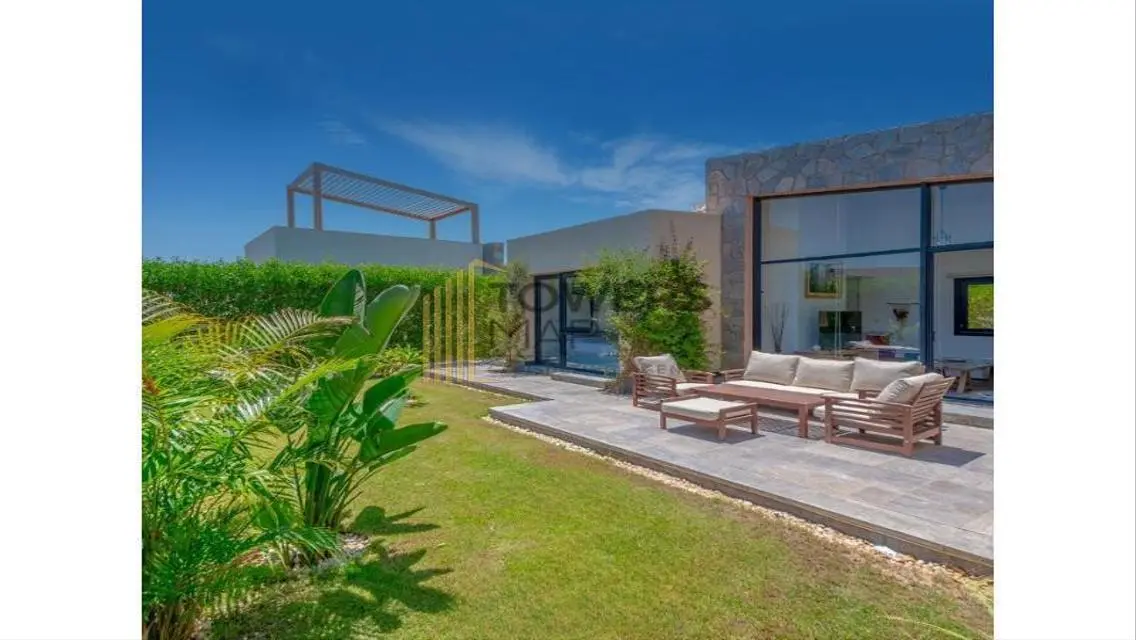 Luxury Villa for Sale with Spacious Area