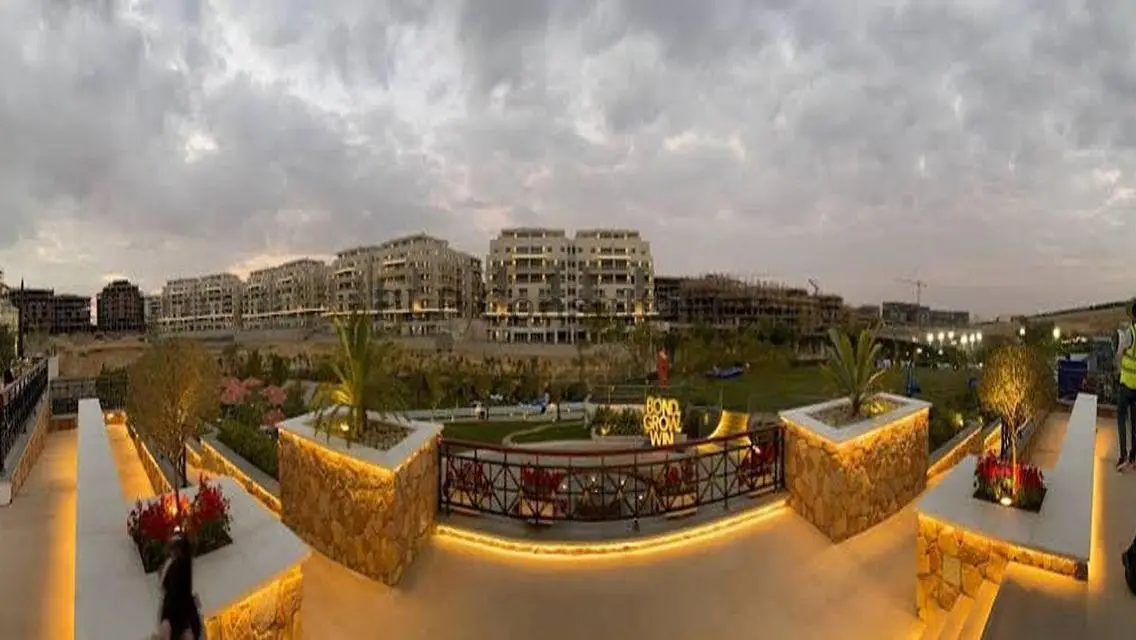 Luxury Mountain View Apartment for Sale in I-City