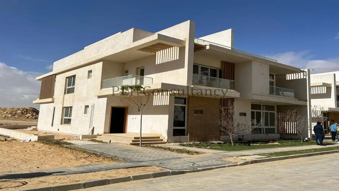 Luxury Mountain View Apartment for Sale in I-City