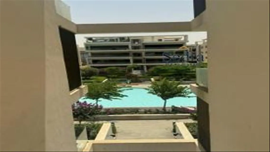 شقة فاخرة بإطلالة على البحيرة