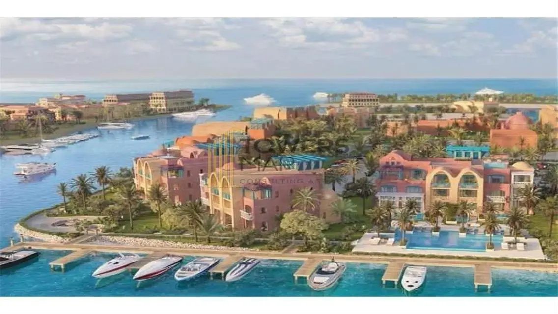 Luxury Three-Bedroom Apartment with Lake View