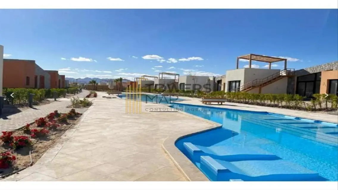 Luxury 2-Bedroom Apartment for Rent with Landmark View