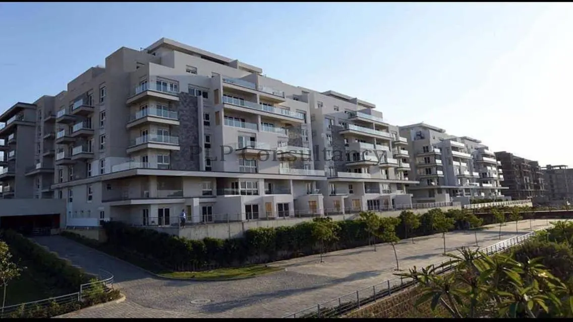 Luxury Apartment with Mountain View in i-City