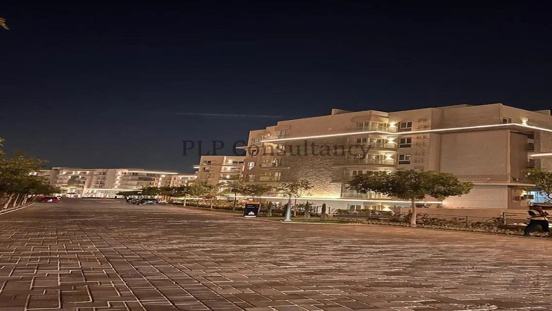 Luxury Apartment with Mountain View in i-City