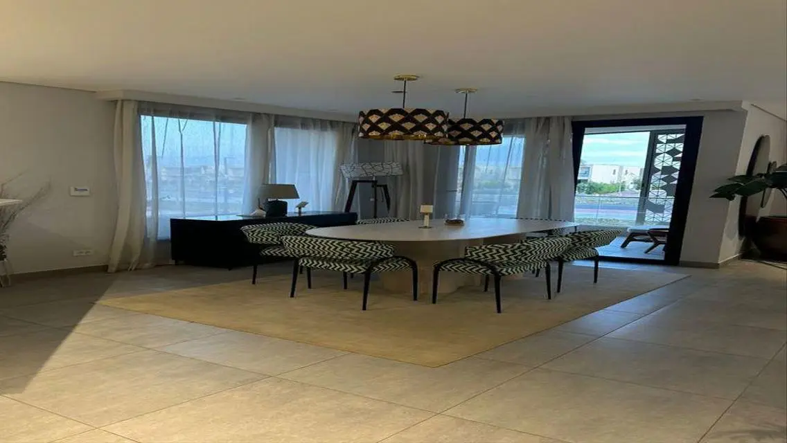Luxury Villa for Sale with Private Pool in Prime Location
