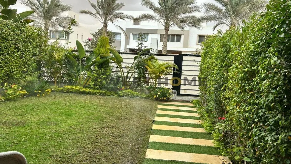 فيلا رائعة في هايد بارك - 160 متر