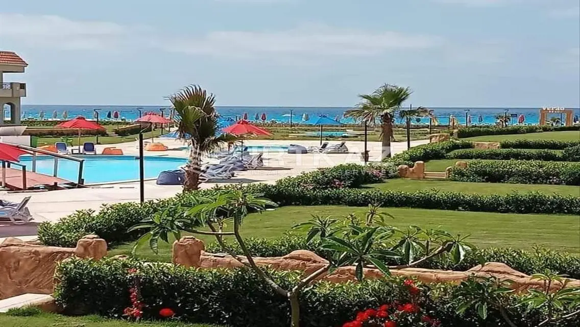 Luxury Apartment for Rent by the Lakes with Premium Amenities