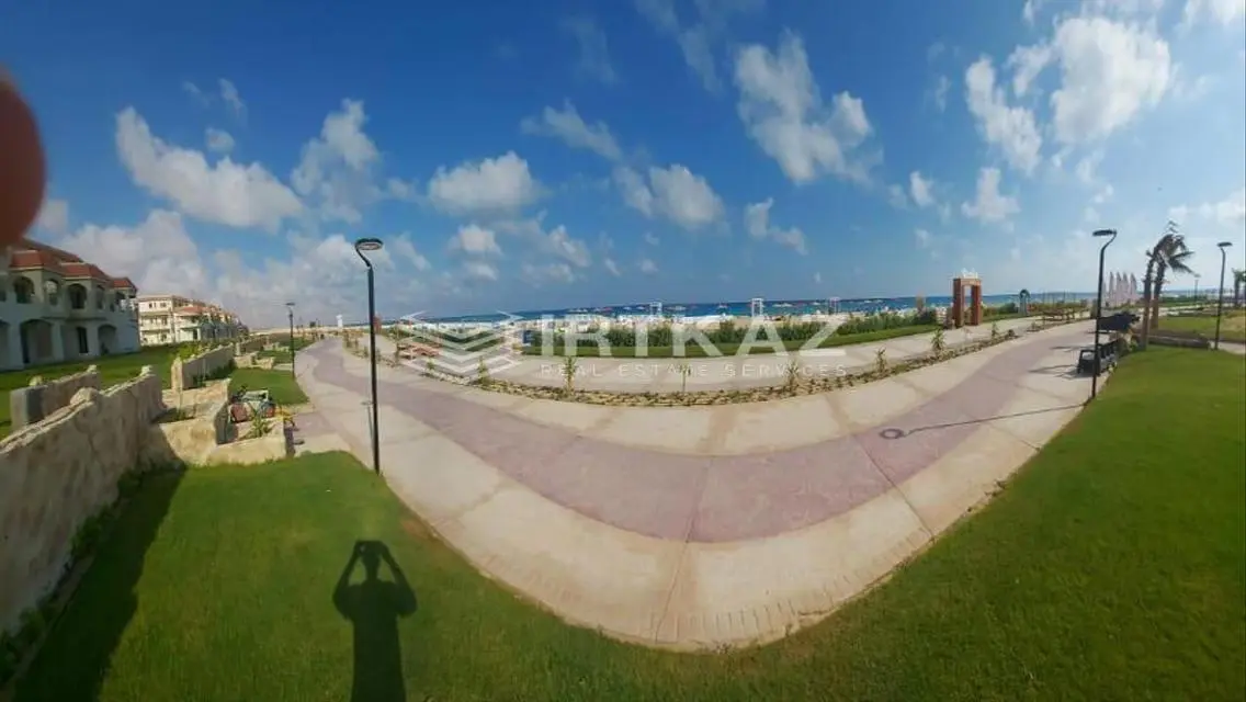 Luxury Apartment for Rent by the Lakes with Premium Amenities