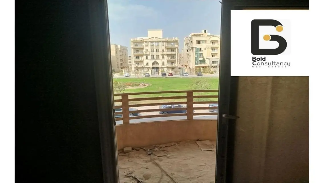 Elegant 250 sqm Apartment with Balcony for Sale