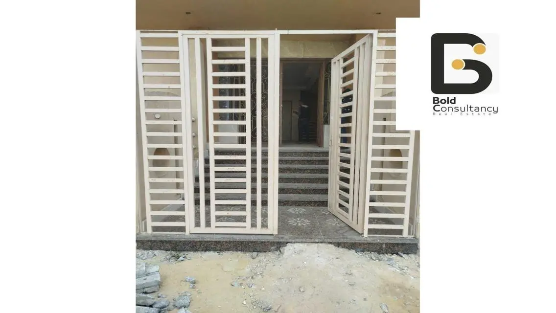 Elegant 250 sqm Apartment with Balcony for Sale