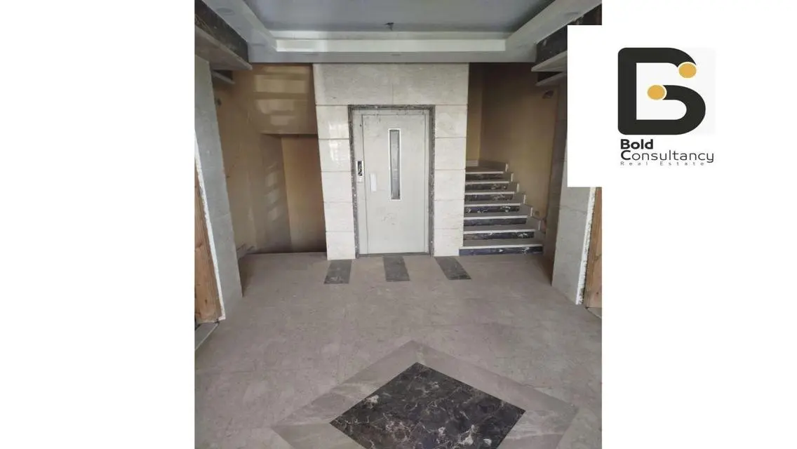 Elegant 250 sqm Apartment with Balcony for Sale