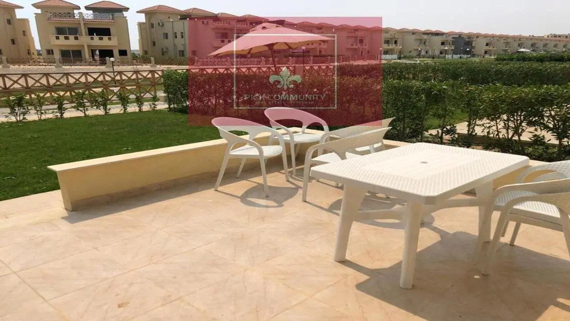 Luxury Villa with Private Garden and Shared Pool