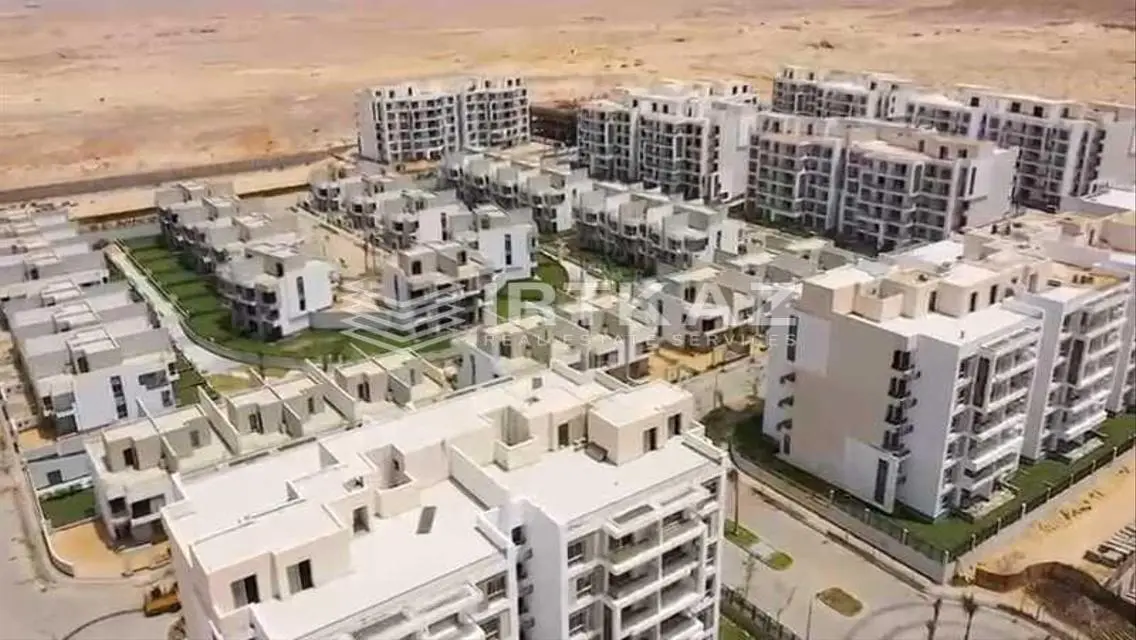 Invest in a Luxury Apartment with Lake Views - 127 sqm