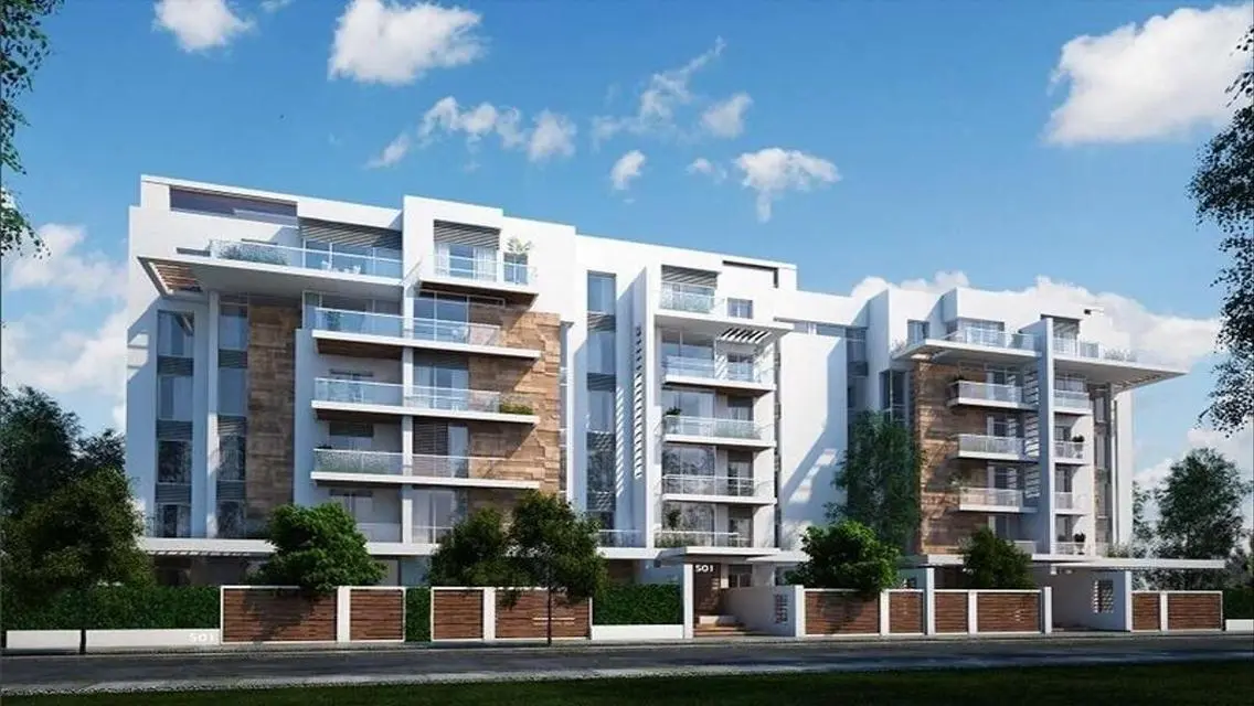 عقار فخم في i-City نيو القاهرة مع حديقة خاصة ومسبح