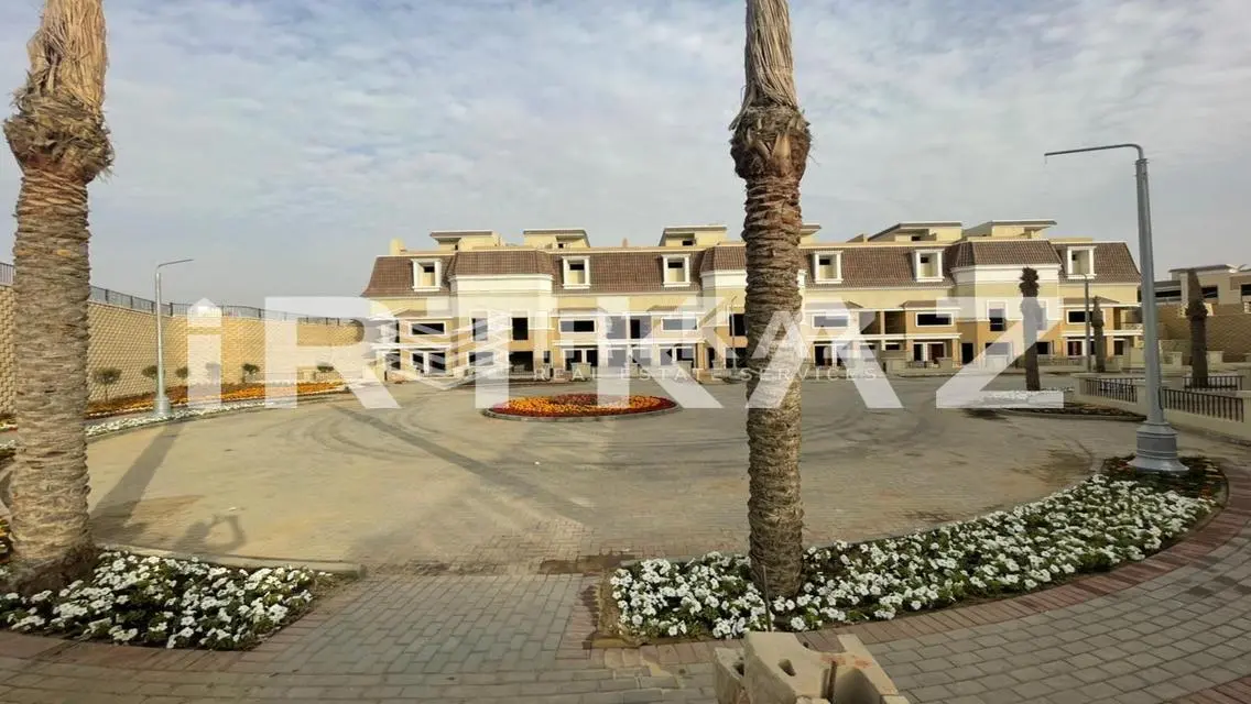 Luxury Villa with Stunning Lake View