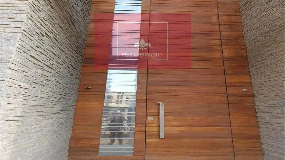 Luxury Apartment in Taj City, New Cairo