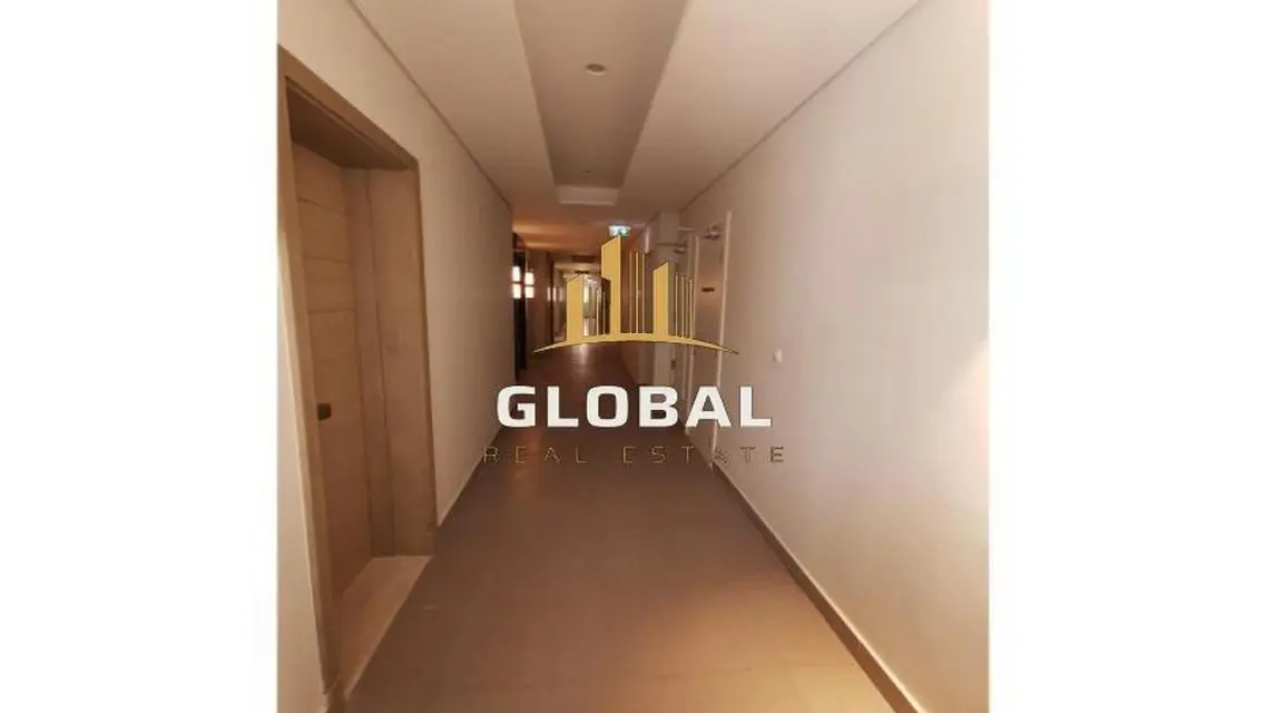 Luxury Apartment in Mivida -140-2203-3