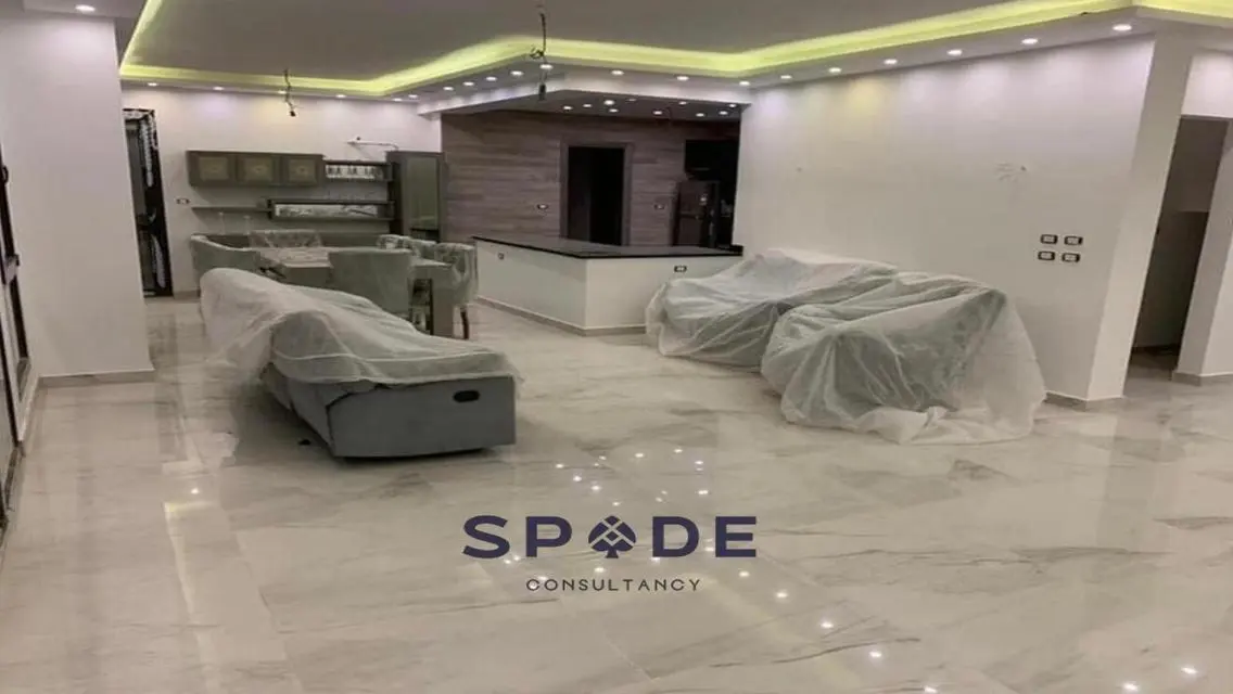 Luxury Apartment for Sale 5-5-308