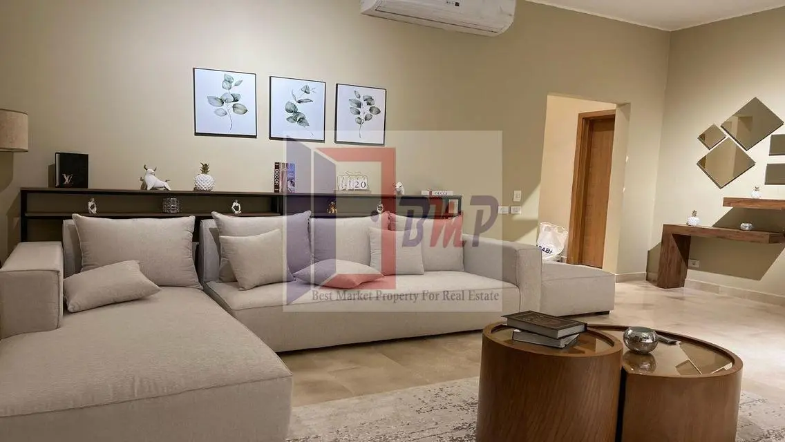 Luxury Apartment in a Prime Compound at an Attractive Price