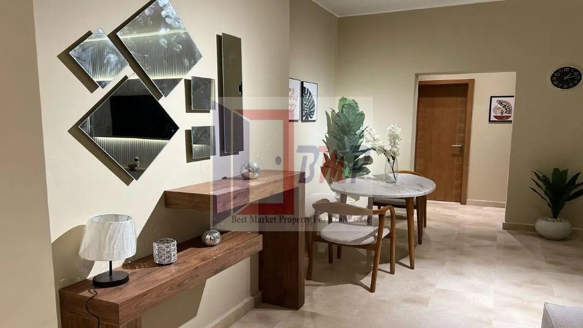 Luxury Apartment in a Prime Compound at an Attractive Price