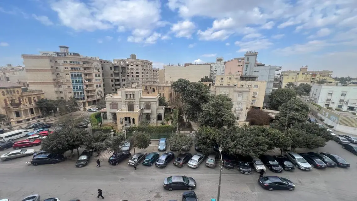فيلا فاخرة للإيجار متاحة الآن بسعر رائع