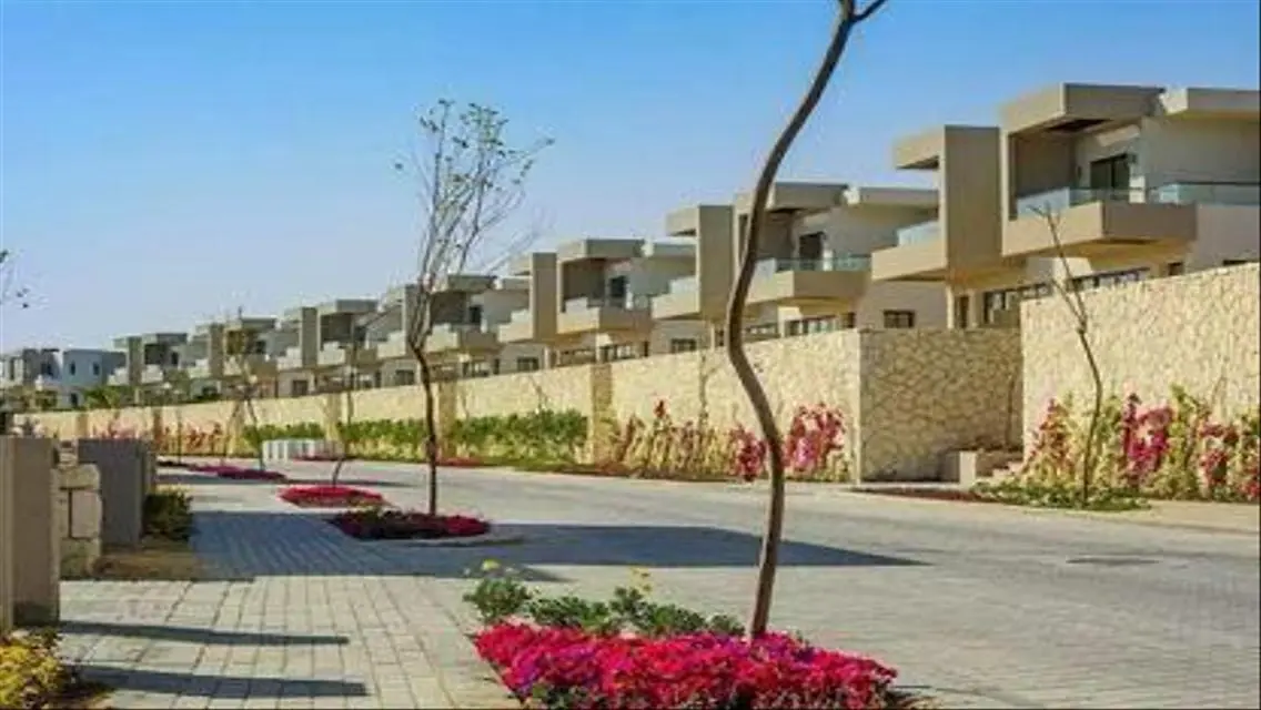 Luxurious Apartment with Private Pool and Garden