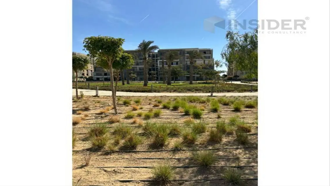 Luxury 3-Bedroom Apartment in Cleo with Private Garden and Pool