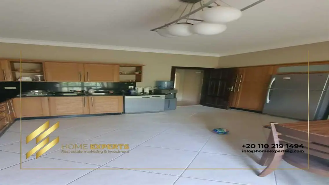 Luxury Villa for Sale with Private Garden and Excellent Amenities