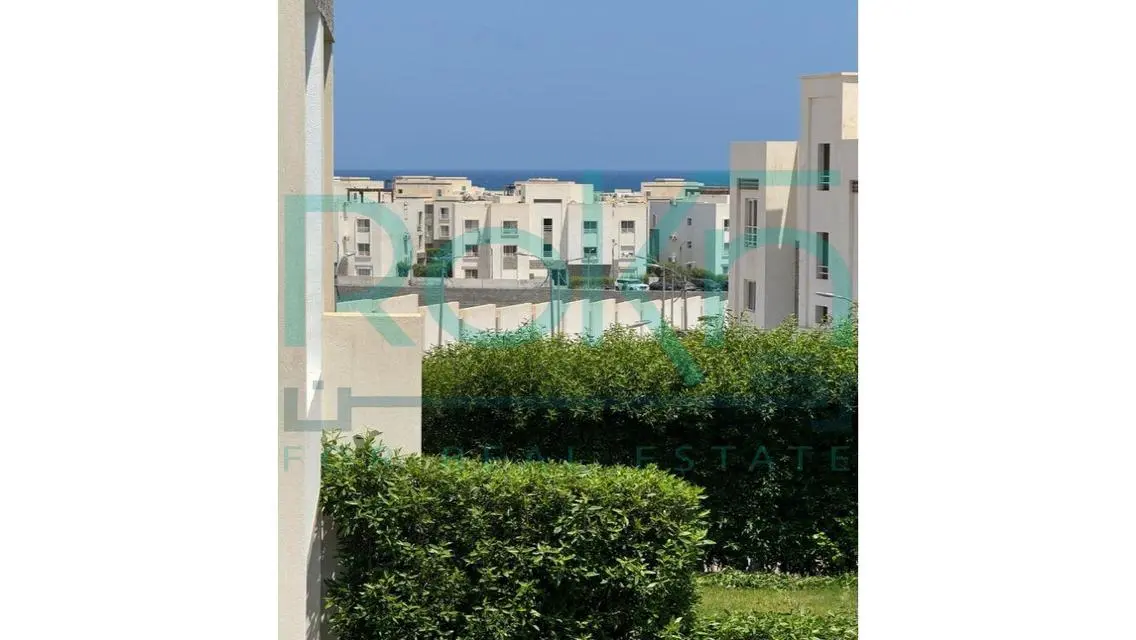 Luxury Villa with Stunning Lake View - 7,200,000 EGP