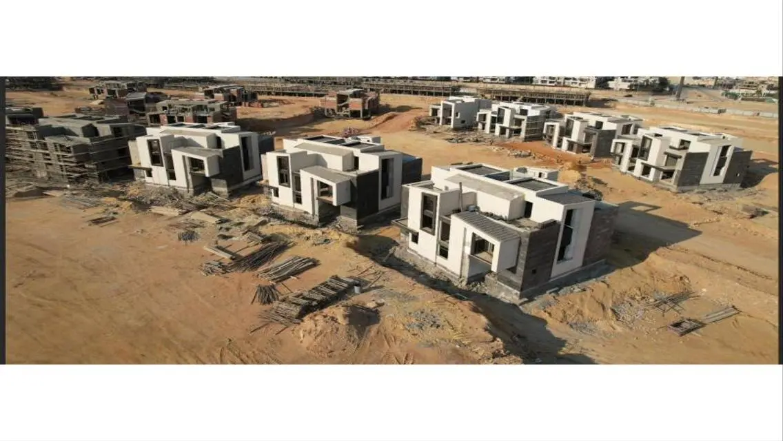 Luxury Property with Private Garden and Security