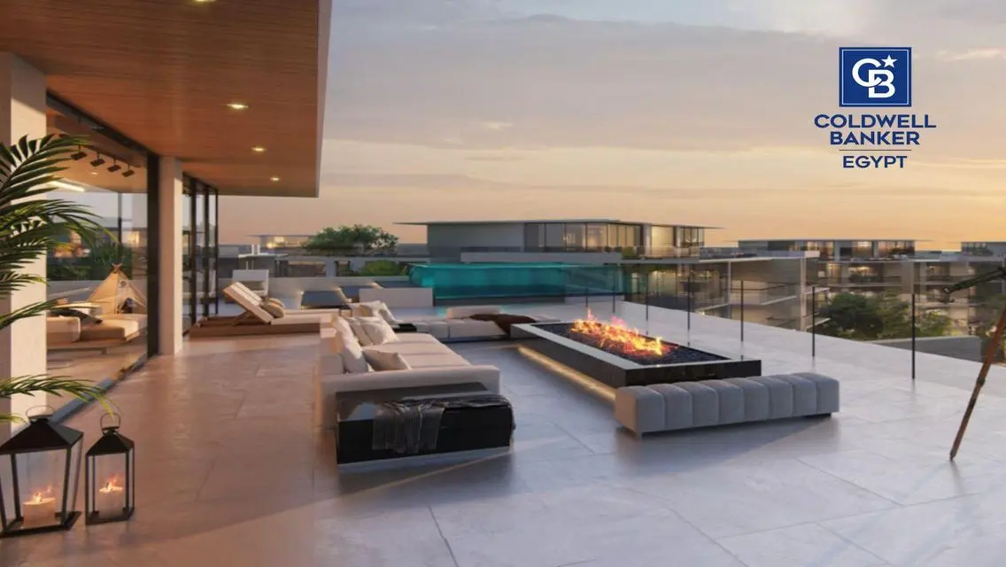 Luxury Apartment with Lake View