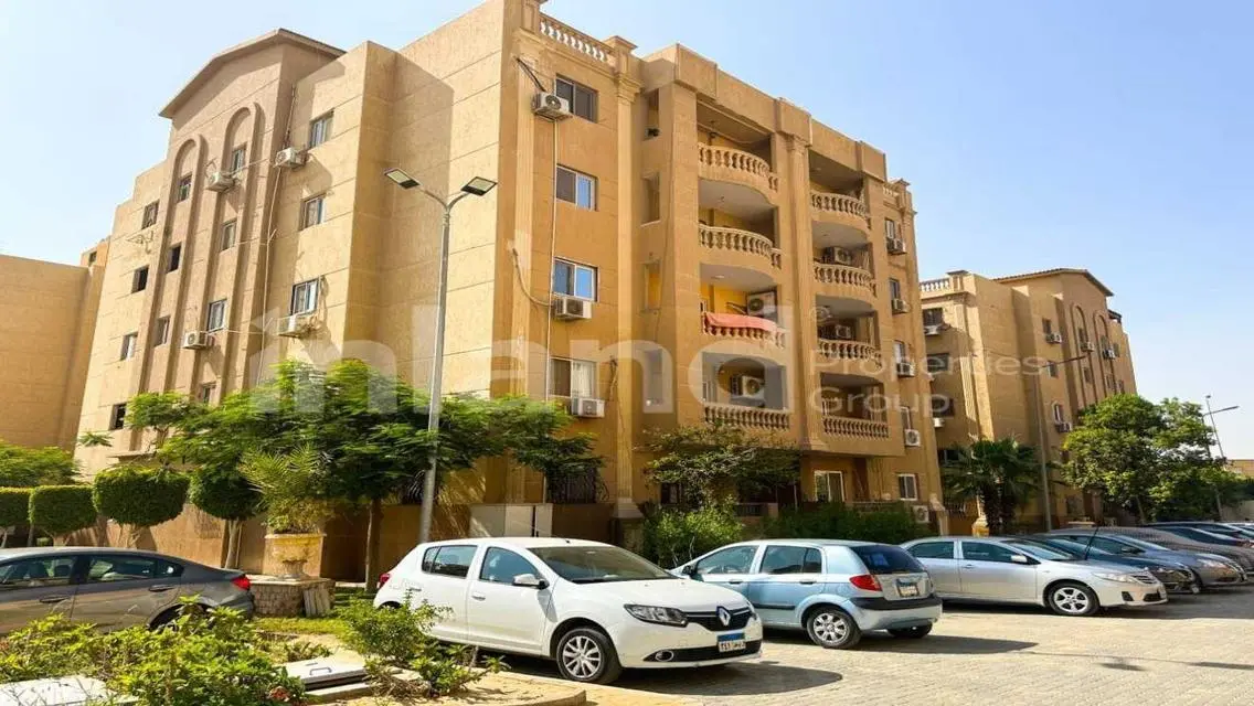 وحدات سكنية شبه تشطيب جاهزة للإنتقال - 160 متر