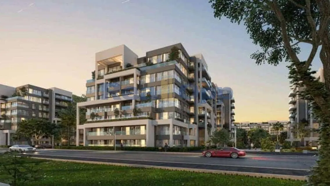Luxurious Apartment with Spacious Layout in the Heart of the City