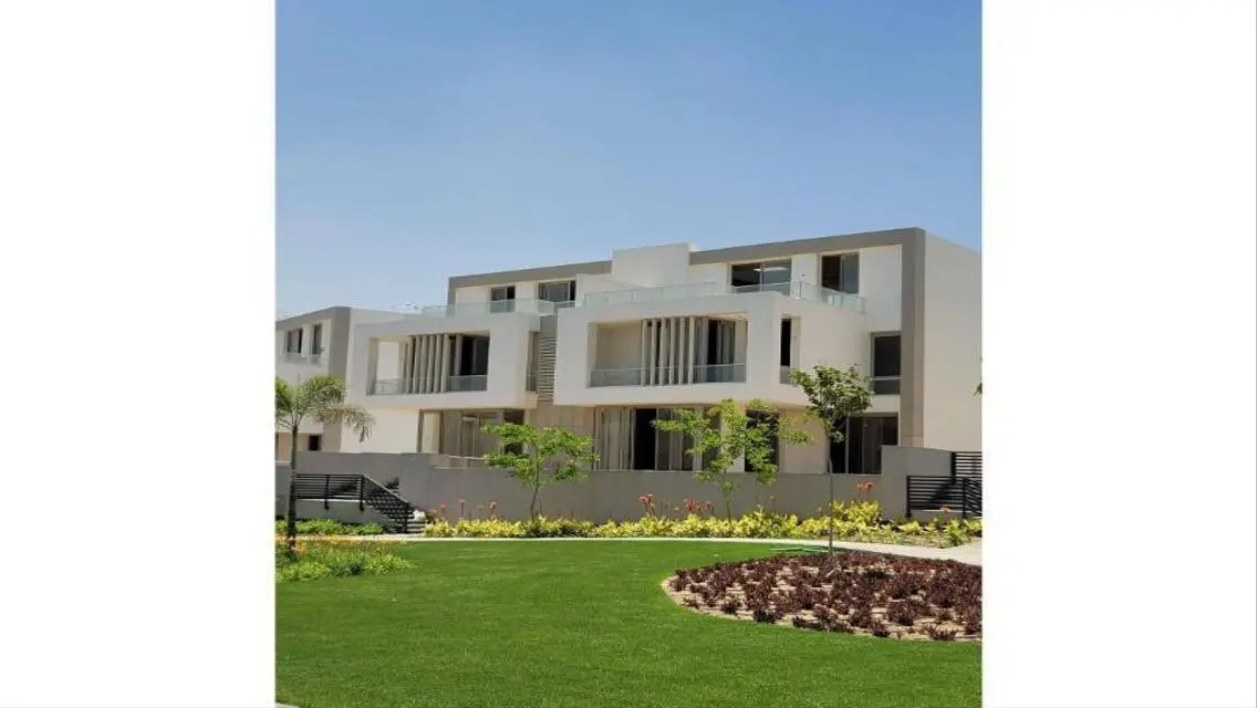 Luxury Apartment for Sale with Expansive Space
